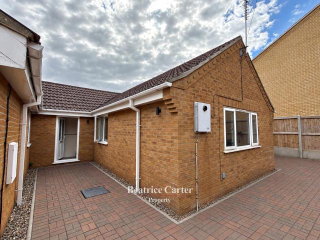 Bungalow for rent in Chedburgh, Suffolk