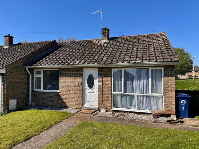 Bungalow for rent in Yaxley, Huntingdon