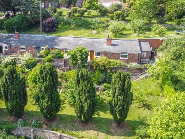 Bungalow for rent in Wales