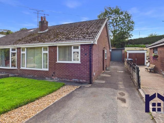Bungalow for rent in Heskin, Andertons Mill