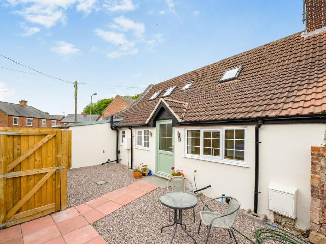 Bungalow for rent in Swineshead, Boston