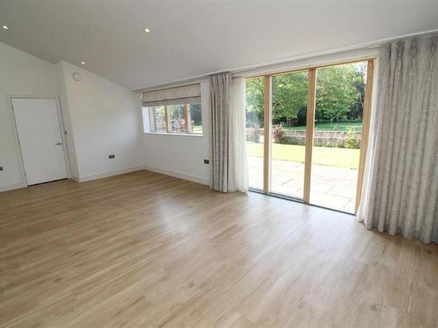 House for rent in Eastbridge, Suffolk