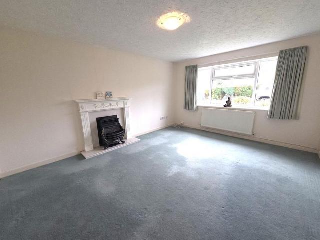 House for rent in Burbage, Charlesworth
