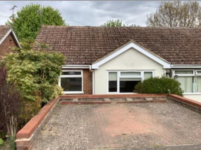 Bungalow for rent in Stowmarket, Mid Suffolk