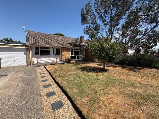 Bungalow for rent in Hythe and Dibden, Ashurst Bridge