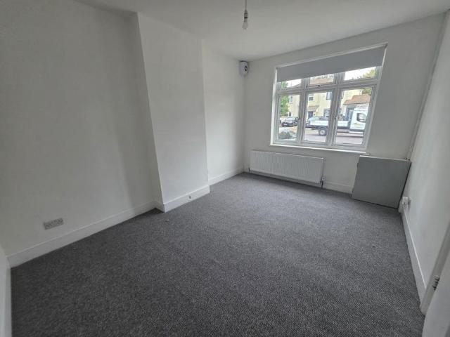 House for rent in London Borough of Havering, Greater London