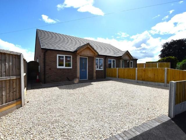 Bungalow for rent in Market Drayton, Shropshire