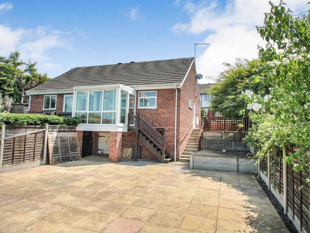 Bungalow for rent in Ludlow, Isle Of Man