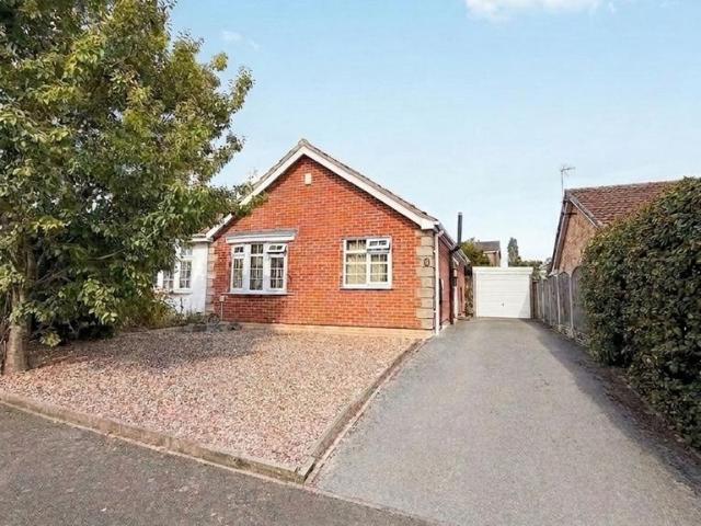 Bungalow for rent in Sunny Hill, East Midlands