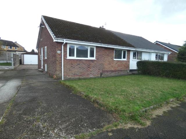 Bungalow for rent in Higher Bartle, Isle Of Man