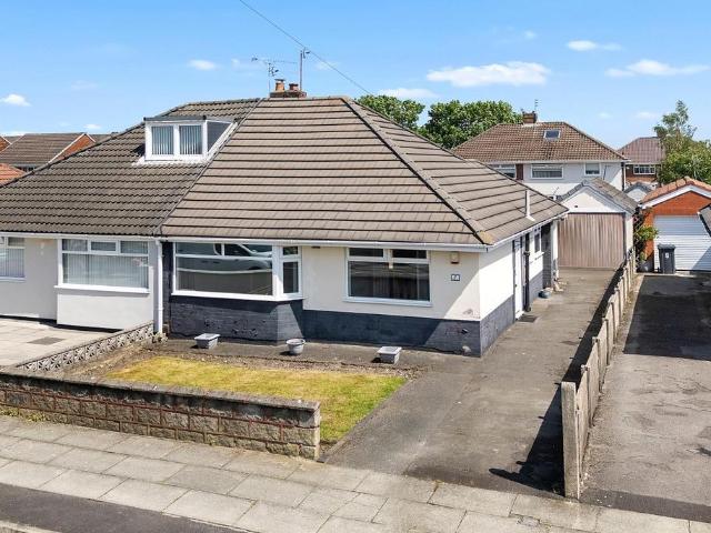 Bungalow for rent in Waddicar, Isle Of Man