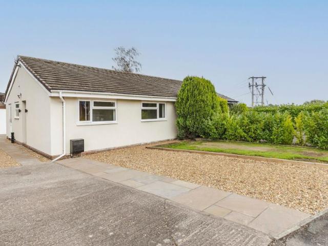 Bungalow for rent in Nantwich, Cheshire East