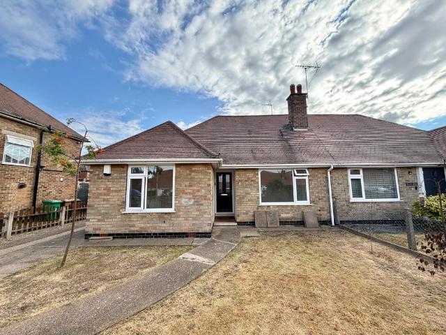 Bungalow for rent in Cinderhill, Haddon