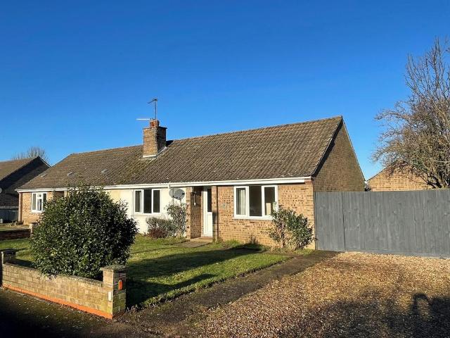 Bungalow for rent in Chedburgh, Suffolk