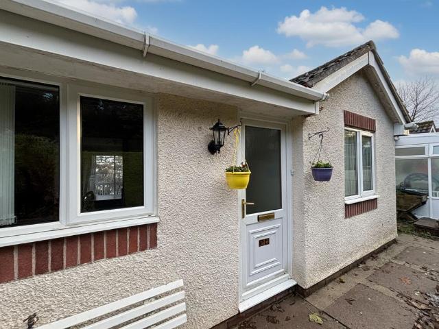 Bungalow for rent in Highweek, Bridford