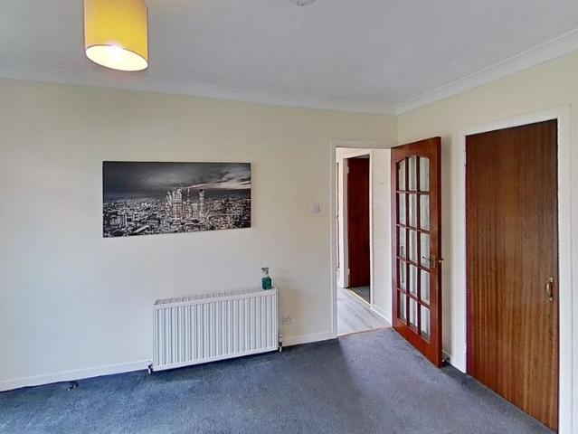 House for rent in Craigshill, Mid Calder