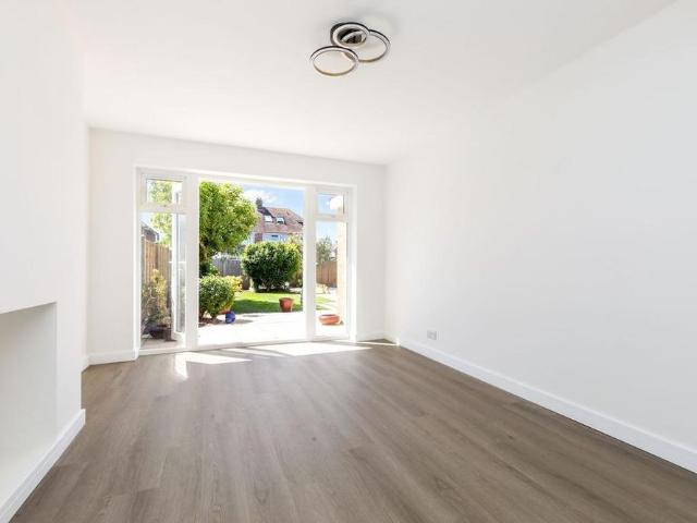 House for rent in Clapham, West Sussex