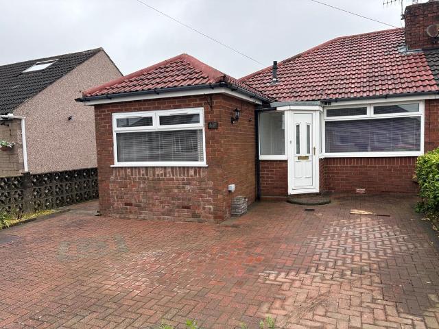 Bungalow for rent in Bare, Isle Of Man