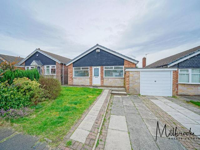 Bungalow for rent in Salford, Isle Of Man