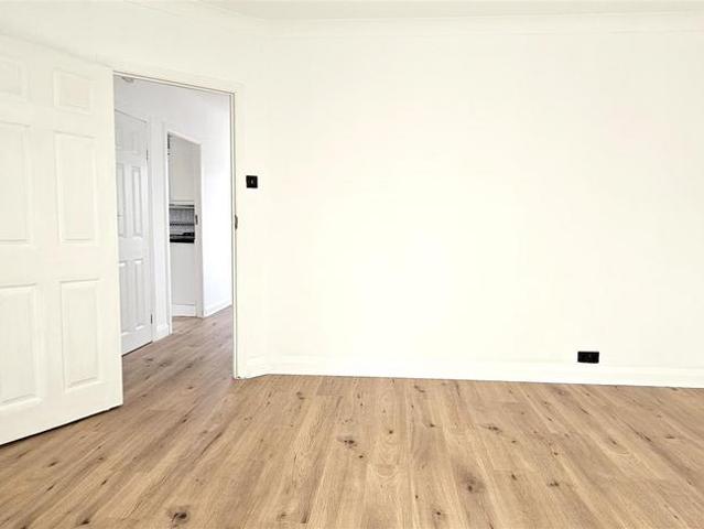 Bungalow for rent in St. Peter's, Acol