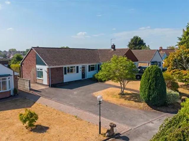 Apartment for rent in Whitnash, Green Close