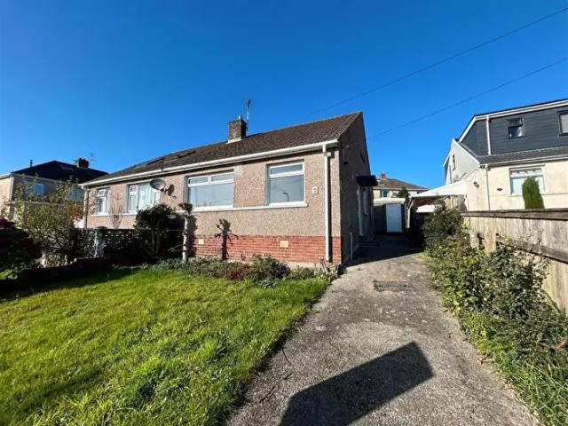Apartment for rent in Coity Higher, Bridgend