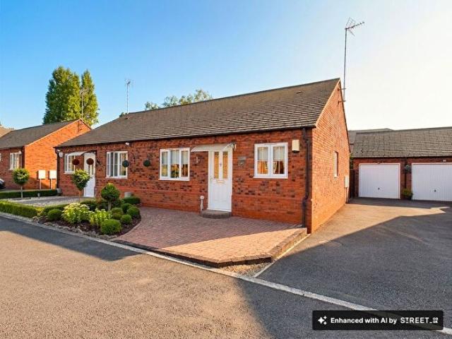 Apartment for rent in Glenfields, Pinfold