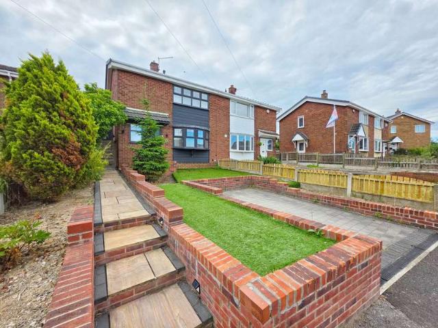 Farm for sale in Thurnscoe, South Yorkshire
