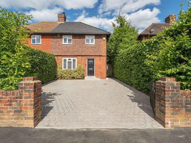 Farm for sale in Oxted, Hillview