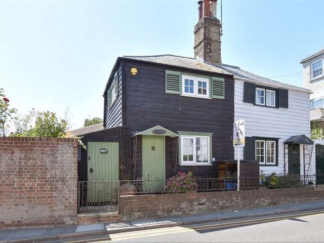 Farm for sale in Upper Deal, Ash
