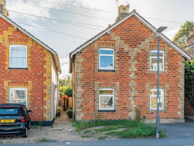 Farm for sale in Hertford, Colliers End
