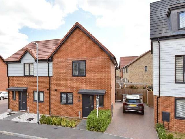 Farm for sale in Oad Street, Kent