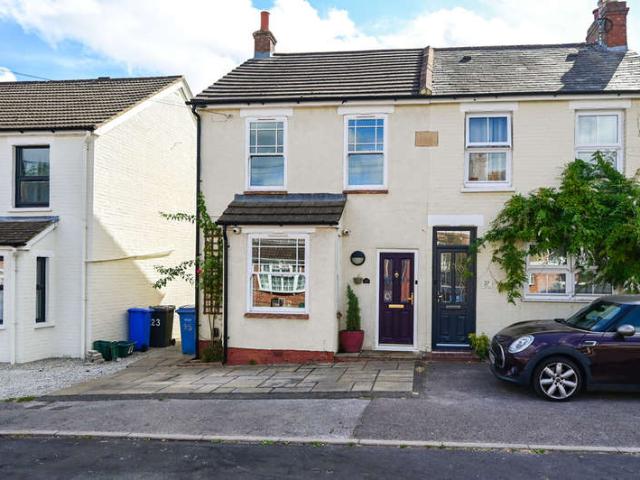 Farm for sale in Frogmore, Hart