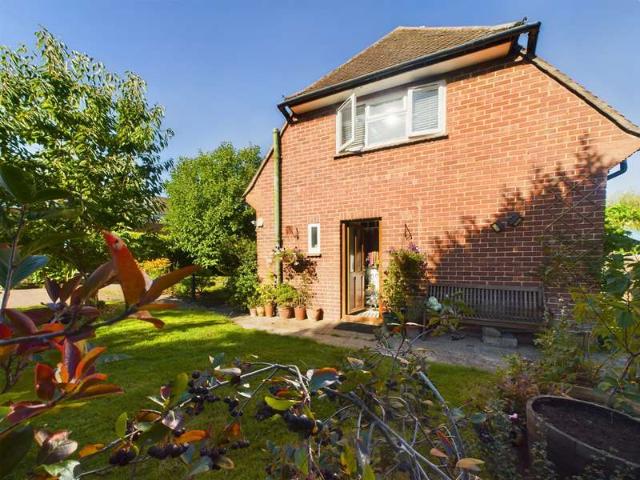 Farm for sale in Calcot, West Berkshire