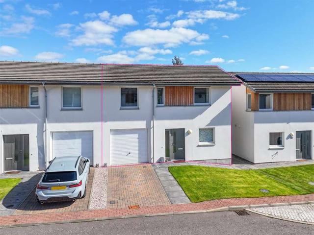Farm for sale in Aviemore, Scotland