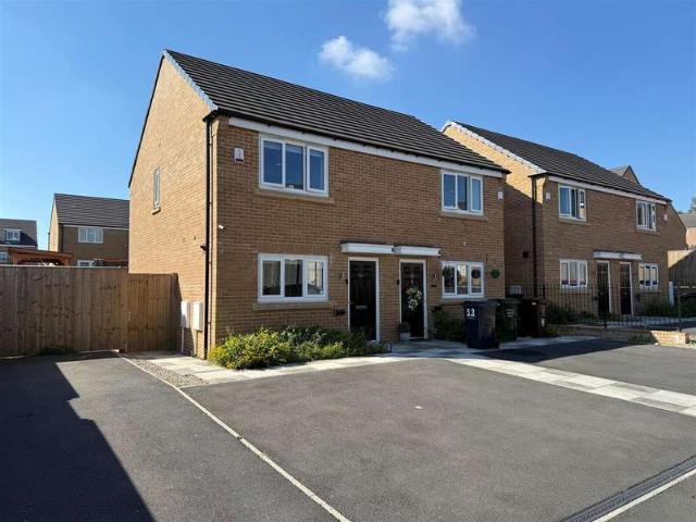 Farm for sale in Undercliffe, West Yorkshire