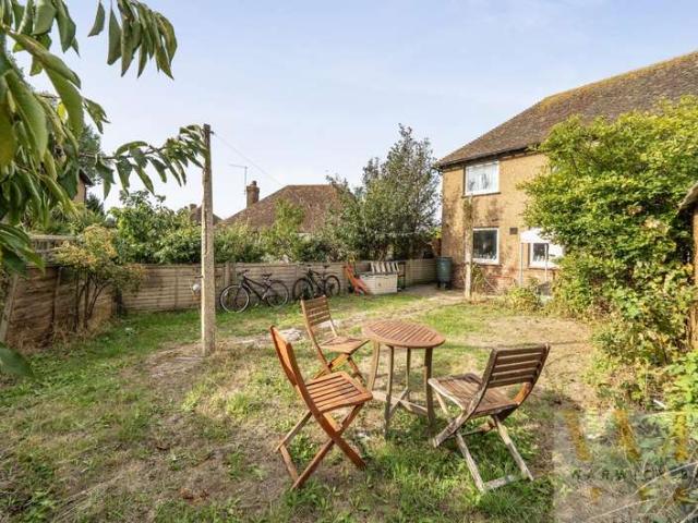 Farm for sale in Kingston Buci, Adur