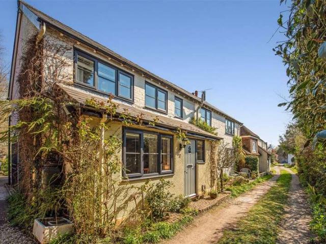 Farm for sale in Fontwell, Arun