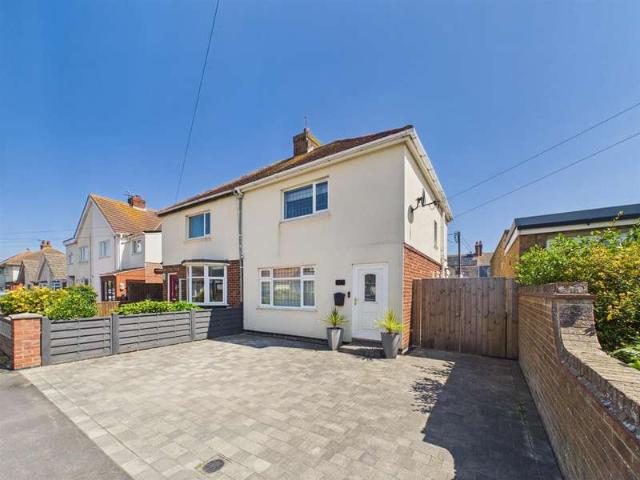 Farm for sale in Mablethorpe and Sutton, Belleau