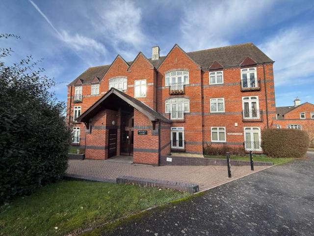 Flat for sale in Braunston