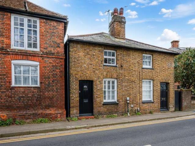 Farm for sale in Woodcote, Epsom