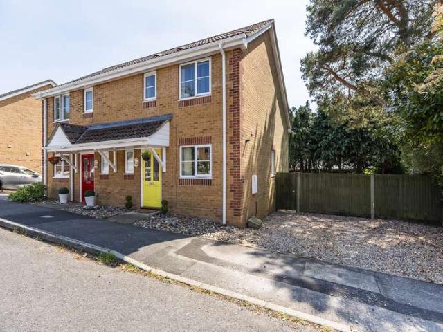 Farm for sale in Lowford, Helford