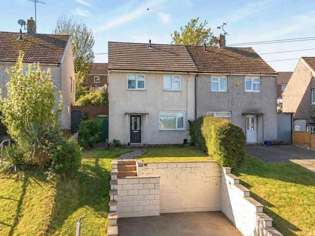 Farm for sale in Winshill, Beamhurst