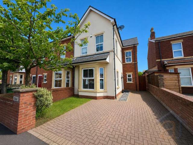 Farm for sale in Southport, Sefton