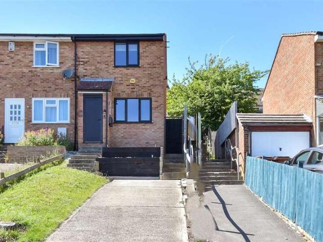 Farm for sale in Luton, Chatham