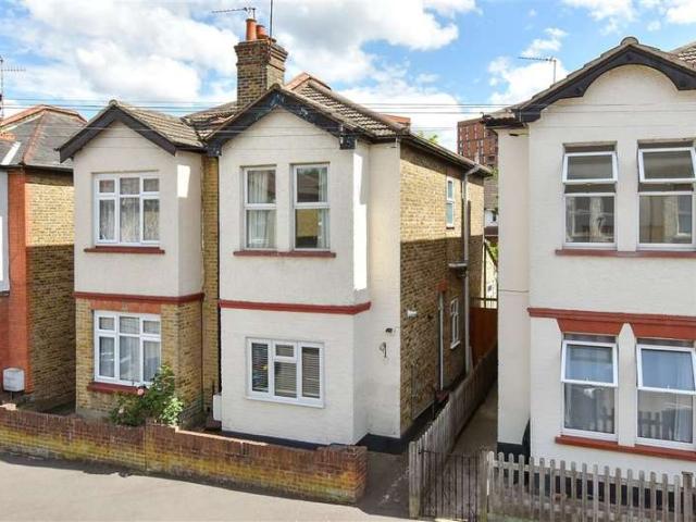 Farm for sale in Greater London