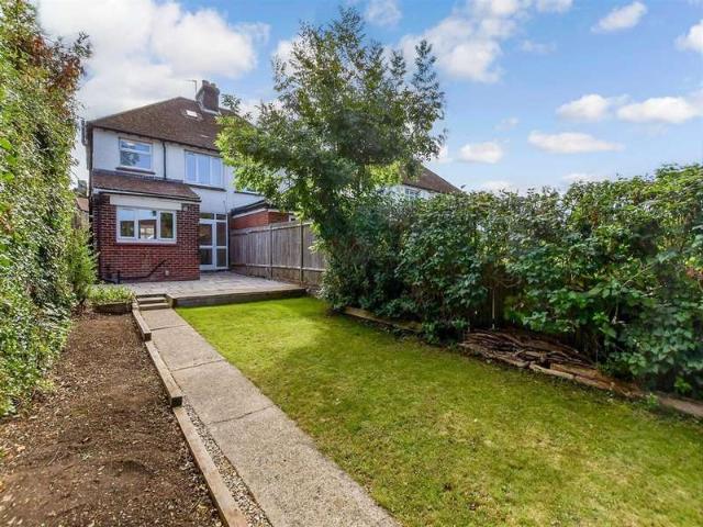 Farm for sale in Ringlestone, Midway