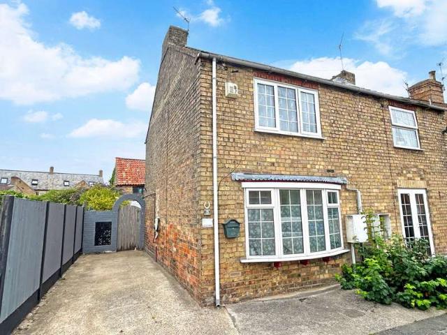 Farm for sale in Belleau, Lincolnshire