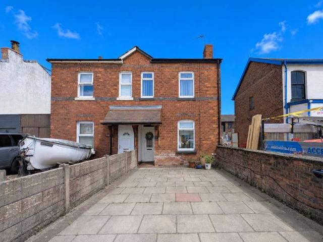 Farm for sale in High Park, Southport
