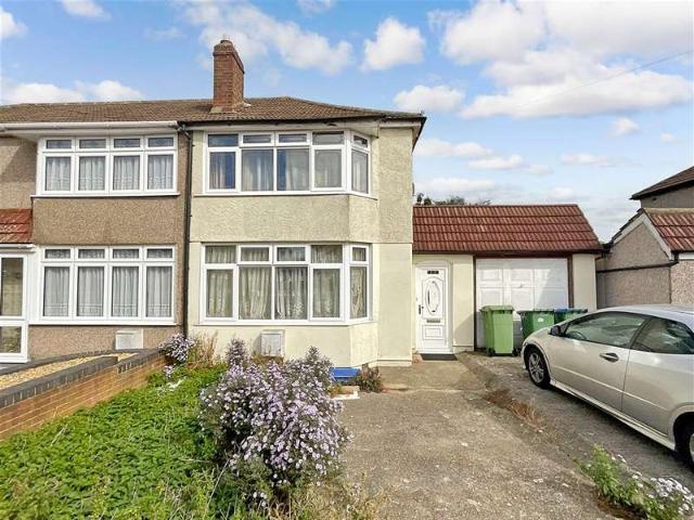 Farm for sale in Belle Grove, Greater London